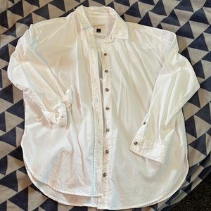 Universal Thread Button Up